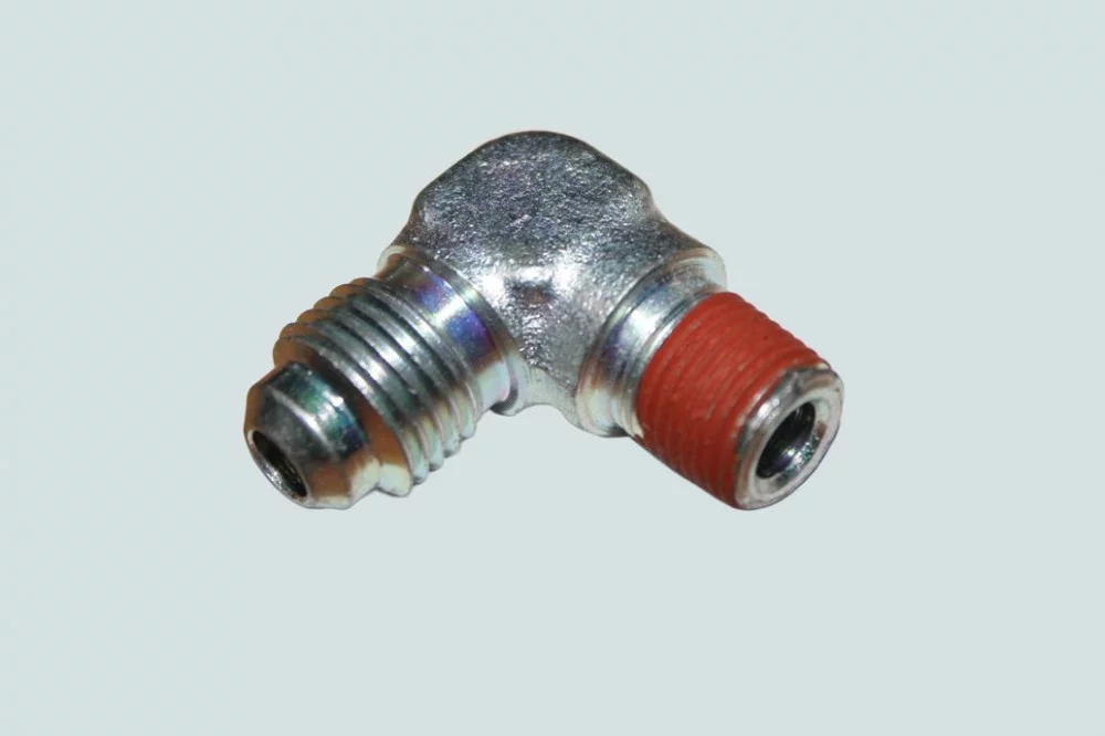 фото штуцер угловой (возд. компрессор) (l) dcec 3415333 